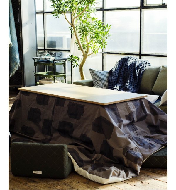 CASE STUDY TABLE [KOTATSU] | ACME Furniture